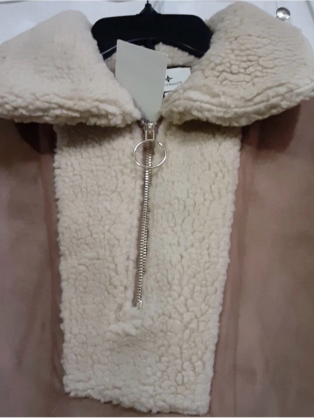 Tuckernuck Shearling Collar Pullover Jacket in Camel - Picture 5 of 5